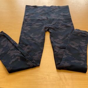 Spanx look at me now seamless camo leggings